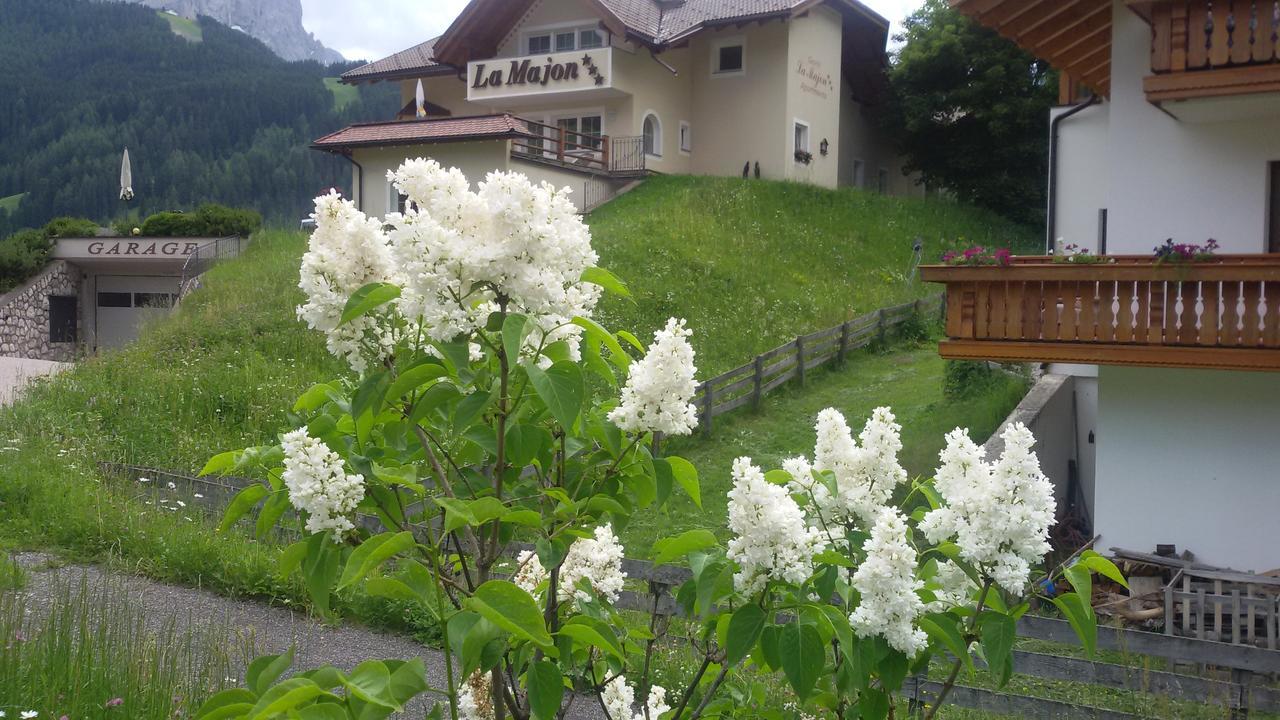 Hotel Garni La Majon Wolkenstein in Gröden Exterior foto